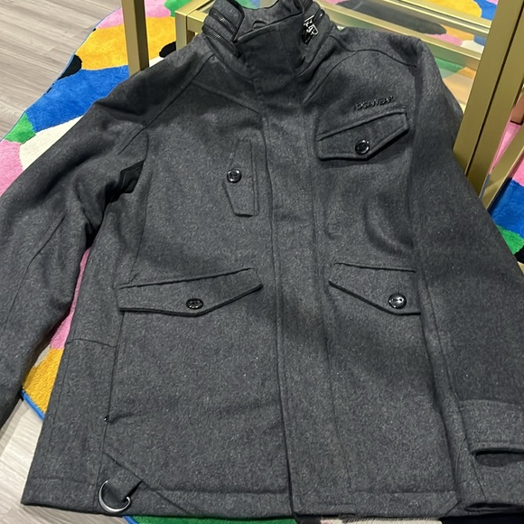 Gently used winter coat for men 100% authentic very warm and fancy - Picture 4 of 11